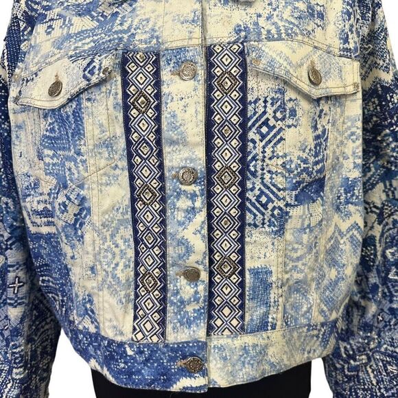 Chico’s Mixed Artisan Pattern Beaded Cropped Jean Jacket in Mysterious Blue XL - Picture 3 of 12